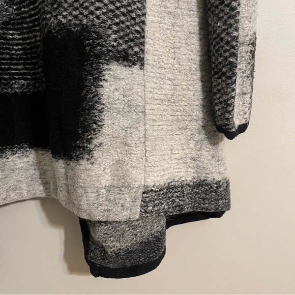 LUCKY BRAND OPEN FRONT CARDIGAN IKAT GEOMETRIC BLACK GRAY Medium - Picture 6 of 13